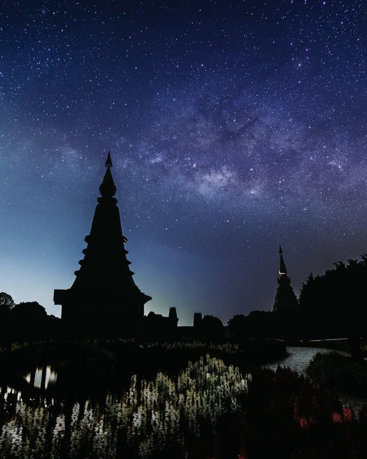 Soe Yan Paing, Photography, available to see in instagram. https://www.instagram.com/soe.envision/